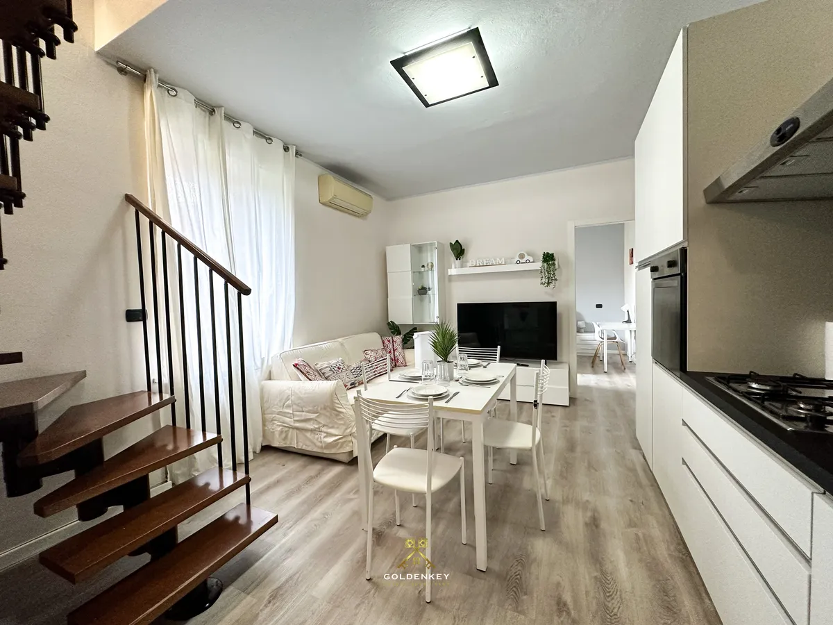 Ingresso moderno di una residenza di prestigio